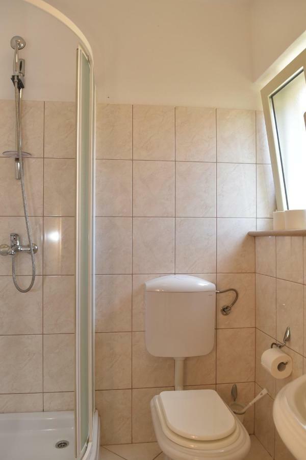 Apartments4You Supetar-The Best And Most Popular Apartments For Discovering The Island - Free Parking - 200 Meters From The Beach מראה חיצוני תמונה